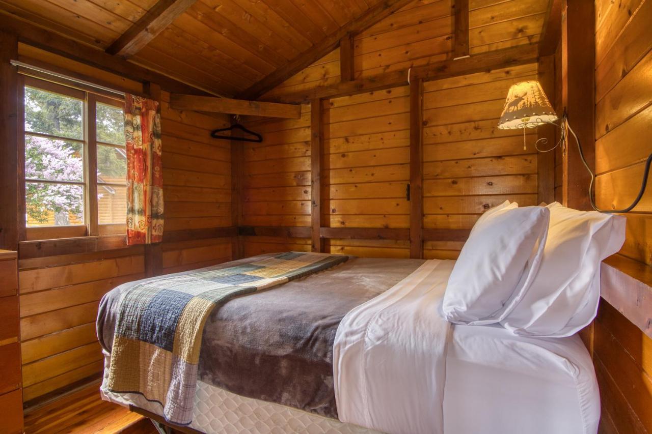 Timbers Resort Fairmont Hot Springs Ngoại thất bức ảnh