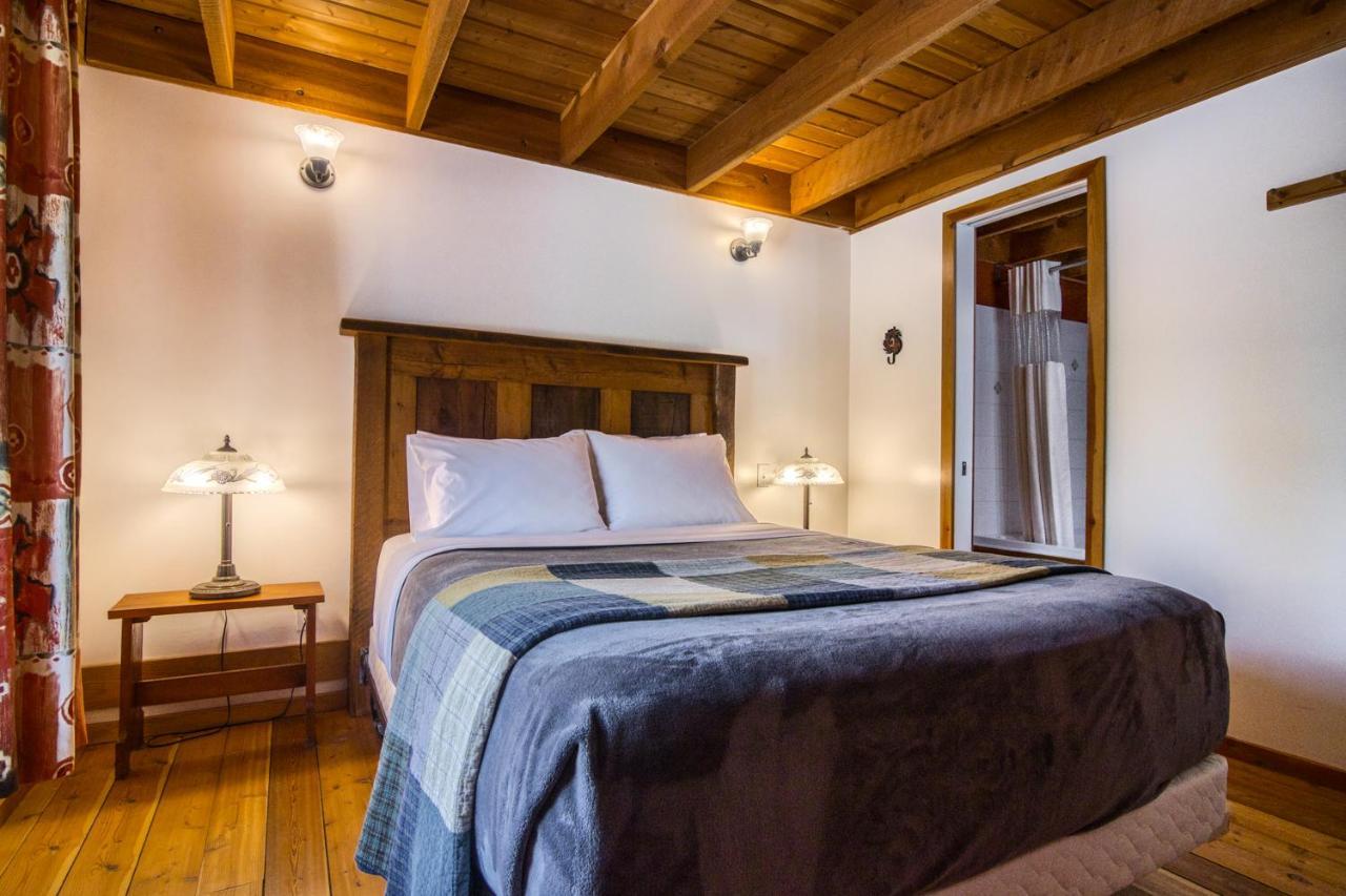 Timbers Resort Fairmont Hot Springs Ngoại thất bức ảnh